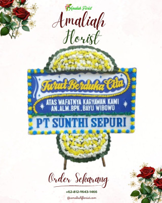 Papan Bunga Duka di Lapang